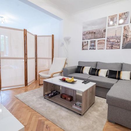 Vivid Condo By Ndk And Vitosha Blvd With Free Secured Parking And Ac Sofía Exterior foto